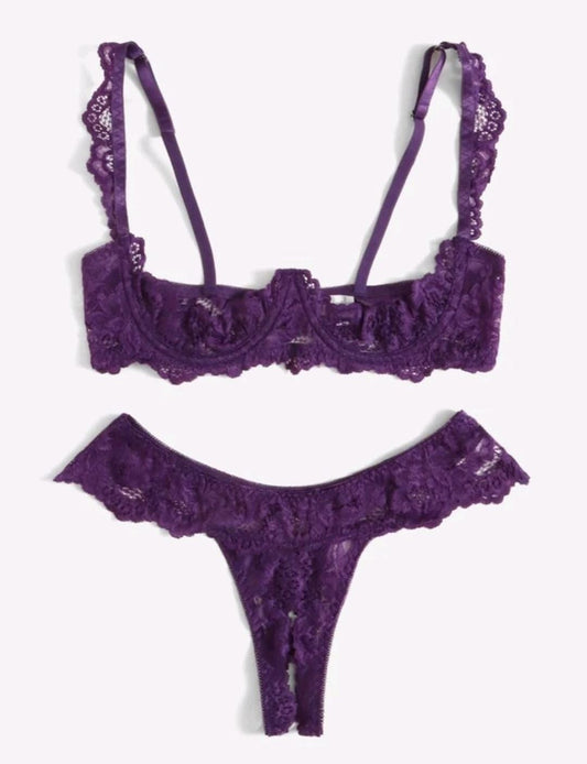 Cut-out Lace Underwire Set with Crotchless Underwear